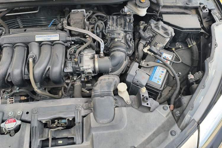 Used Honda Vezel 2020 1.5L CVT Pioneer Edition Engine Bay Left
