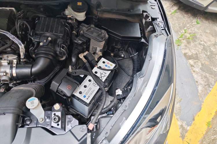 Used Honda Vezel 2020 1.5L CVT Pioneer Edition Engine Bay Left