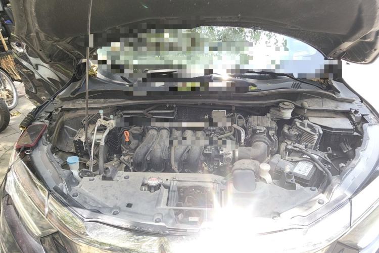 Used Honda Vezel 2020 1.5L CVT Pioneer Edition Engine Bay