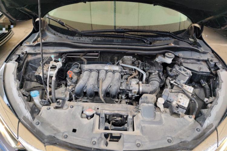 Used Honda Vezel 2020 1.5L CVT Pioneer Edition Engine Bay