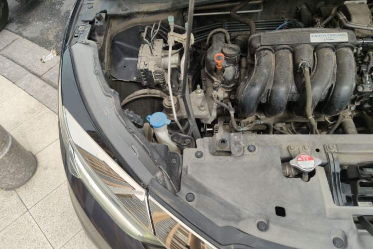 Used Honda Vezel 2020 1.5L CVT Elite Edition Engine Bay Right