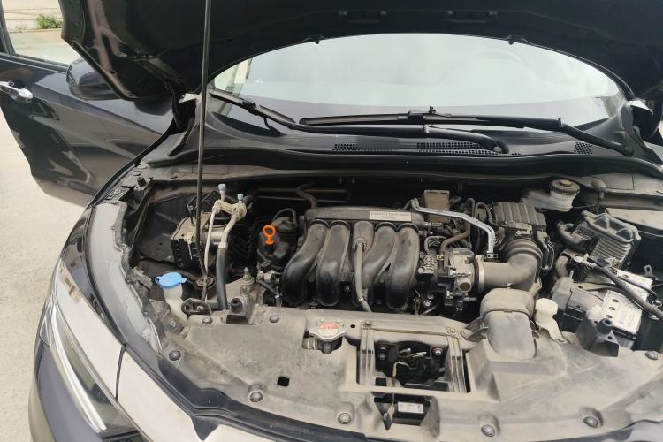 Used Honda Vezel 2020 1.5L CVT Pioneer Edition Engine Bay Right
