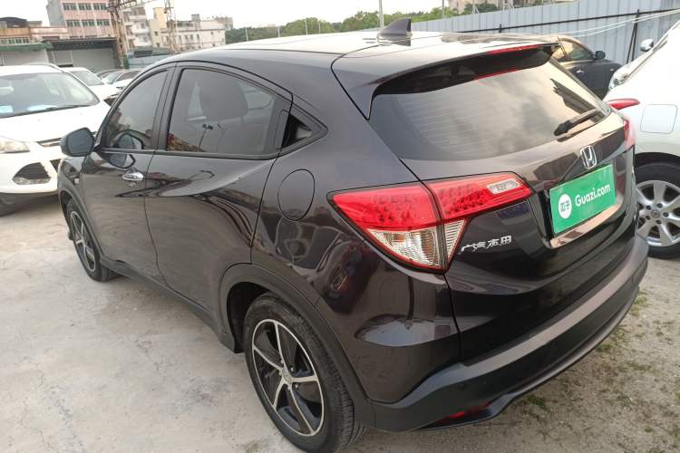 Used Honda Vezel 2020 1.5L CVT Pioneer Edition Exterior 2