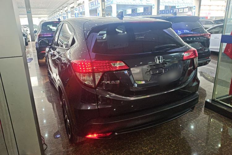 Used Honda Vezel 2020 1.5L CVT Pioneer Edition Exterior 2