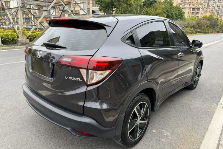 Used Honda Vezel 2020 1.5L CVT Luxury Edition Exterior 4