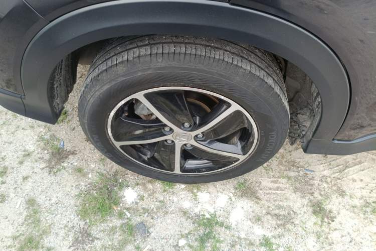 Used Honda Vezel 2020 1.5L CVT Pioneer Edition Exterior 5