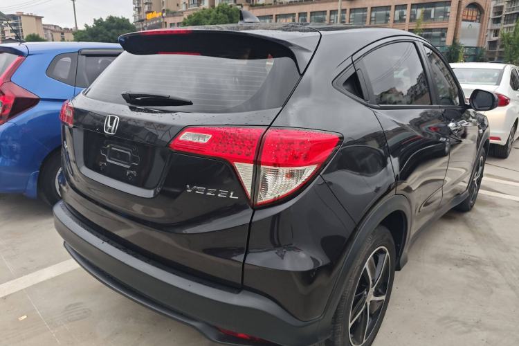 Used Honda Vezel 2020 1.5L CVT Pioneer Edition Exterior 5