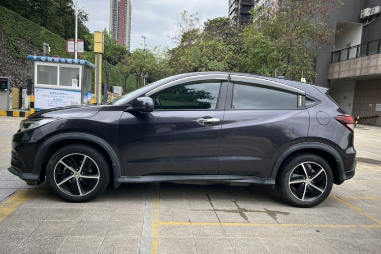 Used Honda Vezel 2020 1.5L CVT Luxury Edition Exterior 5