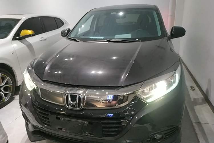 Used Honda Vezel 2020 1.5L CVT Pioneer Edition Front