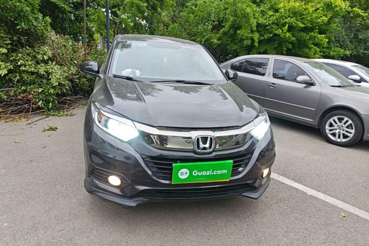 Used Honda Vezel 2020 1.5L CVT Pioneer Edition Front