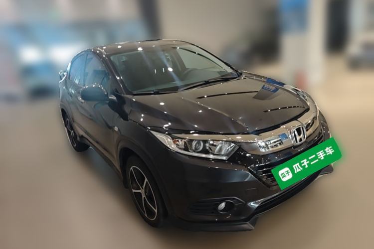 Used Honda Vezel 2020 1.5L CVT Pioneer Edition Front Right 45 Deg