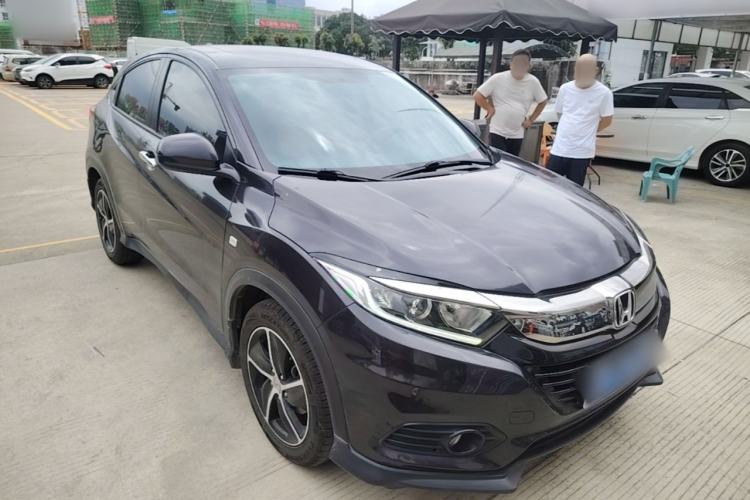 Used Honda Vezel 2020 1.5L CVT Pioneer Edition Front Right 45 Deg