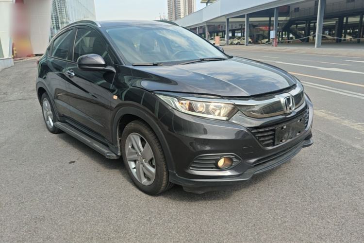 Used Honda Vezel 2020 1.5L CVT Elite Edition Front Right 45 Deg