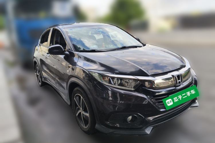 Used Honda Vezel 2020 1.5L CVT Pioneer Edition Front Right 45 Deg
