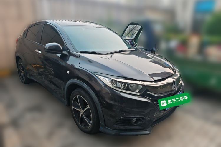 Used Honda Vezel 2020 1.5L CVT Pioneer Edition Front Right 45 Deg