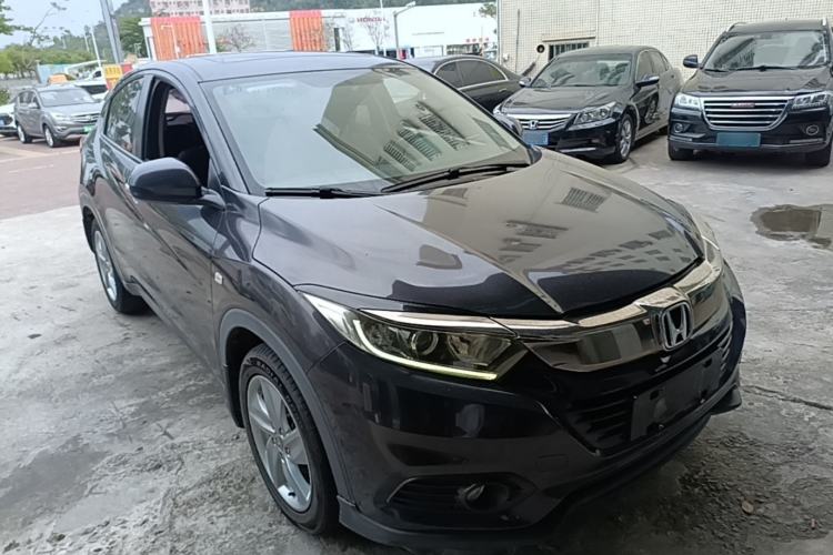 Used Honda Vezel 2020 1.5L CVT Elite Edition Front Right 45 Deg