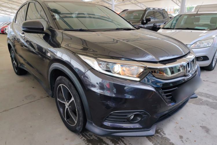 Used Honda Vezel 2020 1.5L CVT Pioneer Edition Front Right 45 Deg