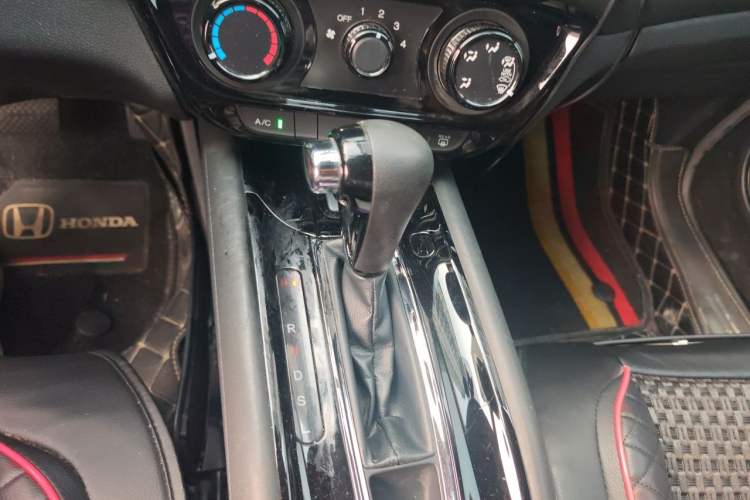 Used Honda Vezel 2020 1.5L CVT Pioneer Edition Gear Lever