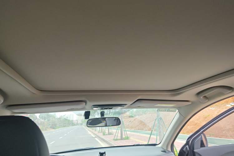 Used Honda Vezel 2020 1.5L CVT Pioneer Edition Headliner