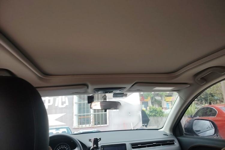 Used Honda Vezel 2020 1.5L CVT Pioneer Edition Headliner