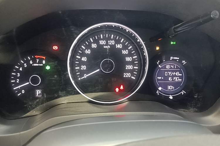Used Honda Vezel 2020 1.5L CVT Luxury Edition Instrument Cluster