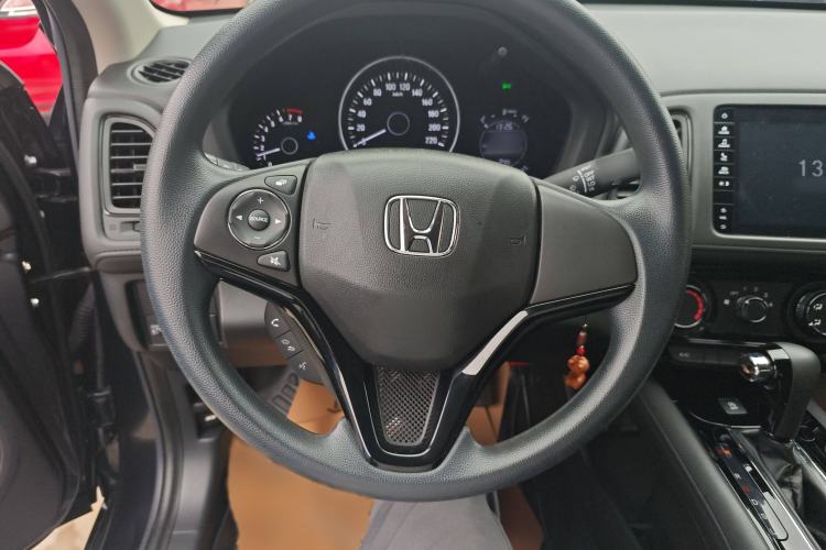Used Honda Vezel 2020 1.5L CVT Pioneer Edition Interior 2
