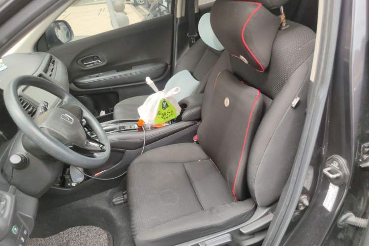 Used Honda Vezel 2020 1.5L CVT Elite Edition Left Front Seat