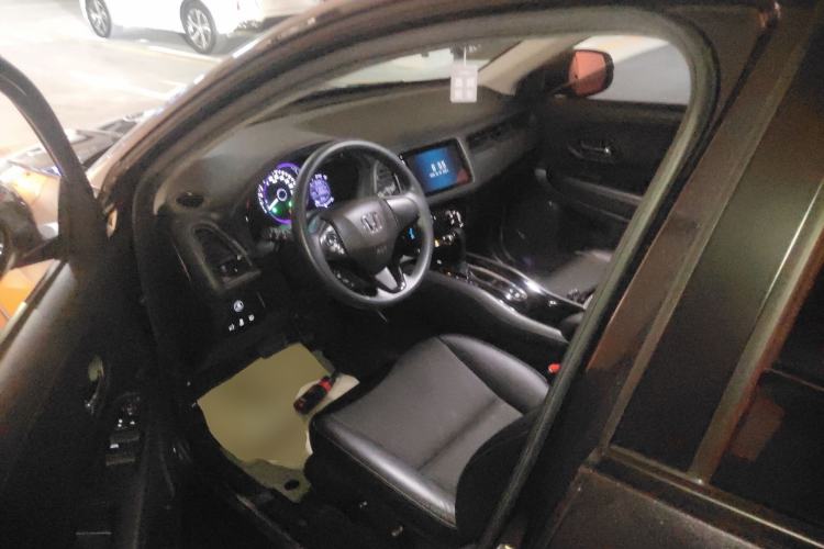 Used Honda Vezel 2020 1.5L CVT Luxury Edition Left Front Seat