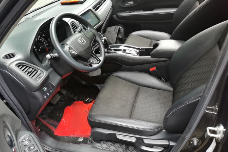 Used Honda Vezel 2020 1.5L CVT Pioneer Edition Left Front Seat