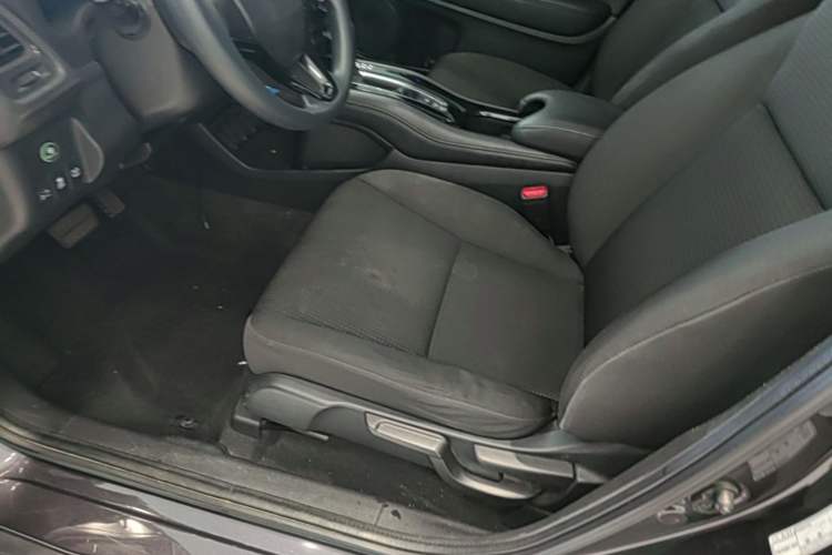 Used Honda Vezel 2020 1.5L CVT Elite Edition Left Front Seat