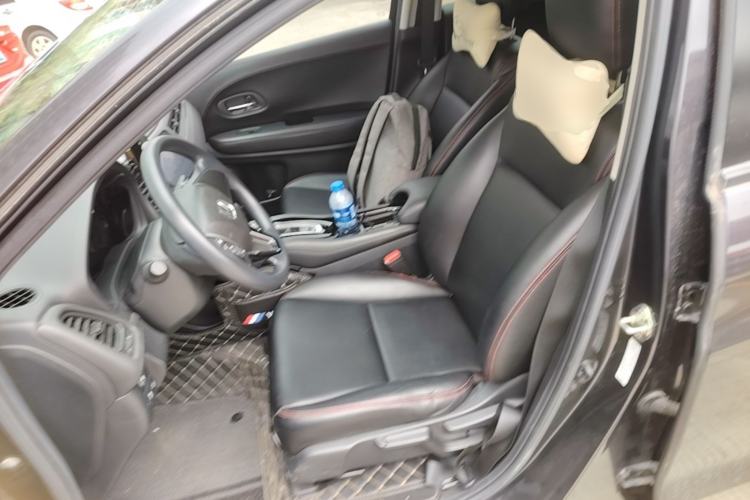 Used Honda Vezel 2020 1.5L CVT Pioneer Edition Left Front Seat