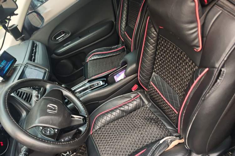 Used Honda Vezel 2020 1.5L CVT Pioneer Edition Left Front Seat