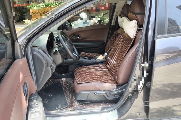Used Honda Vezel 2020 1.5L CVT Pioneer Edition Left Front Seat
