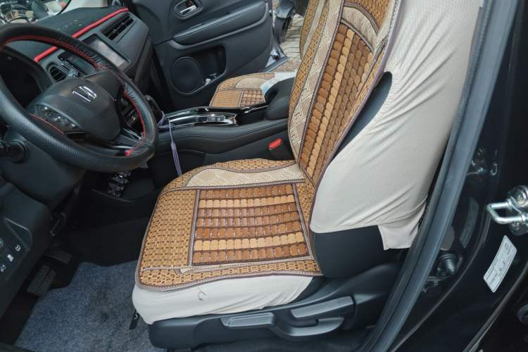Used Honda Vezel 2020 1.5L CVT Pioneer Edition Left Front Seat