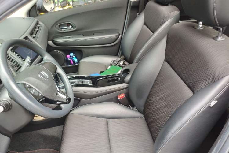 Used Honda Vezel 2020 1.5L CVT Pioneer Edition Left Front Seat