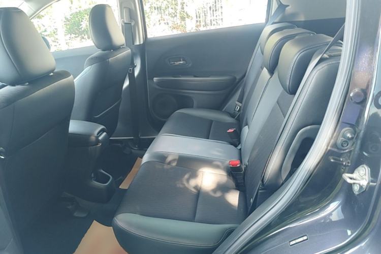 Used Honda Vezel 2020 1.5L CVT Pioneer Edition Left Rear Seat