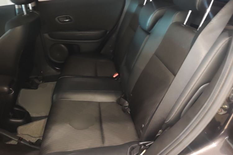 Used Honda Vezel 2020 1.5L CVT Pioneer Edition Left Rear Seat