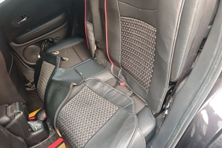 Used Honda Vezel 2020 1.5L CVT Pioneer Edition Left Rear Seat