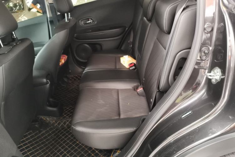 Used Honda Vezel 2020 1.5L CVT Pioneer Edition Left Rear Seat