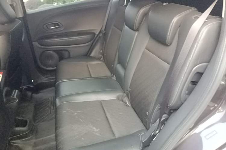 Used Honda Vezel 2020 1.5L CVT Luxury Edition Left Rear Seat