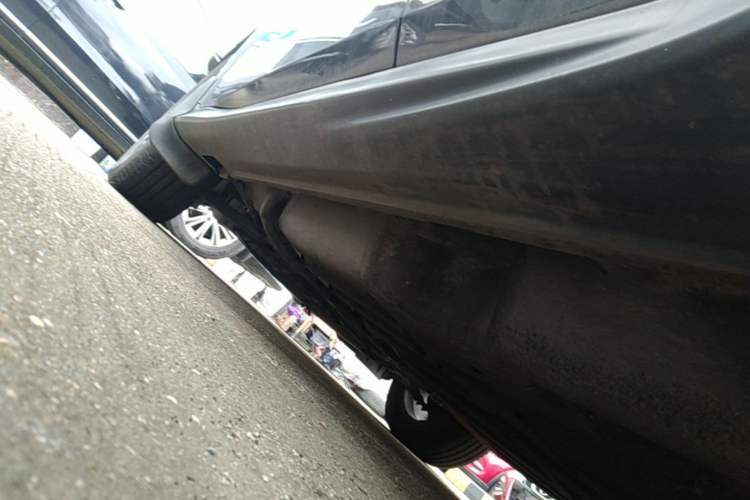 Used Honda Vezel 2020 1.5L CVT Pioneer Edition Left Side Sill