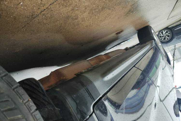 Used Honda Vezel 2020 1.5L CVT Elite Edition Left Side Sill