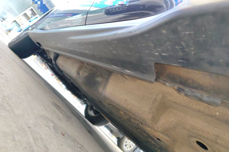 Used Honda Vezel 2020 1.5L CVT Pioneer Edition Left Side Sill