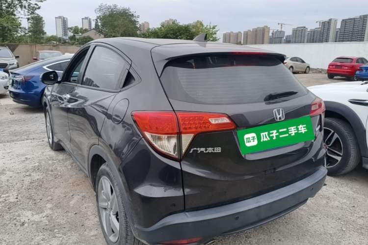 Used Honda Vezel 2020 220 TURBO CVT Elite Edition Rear Left 45 Deg