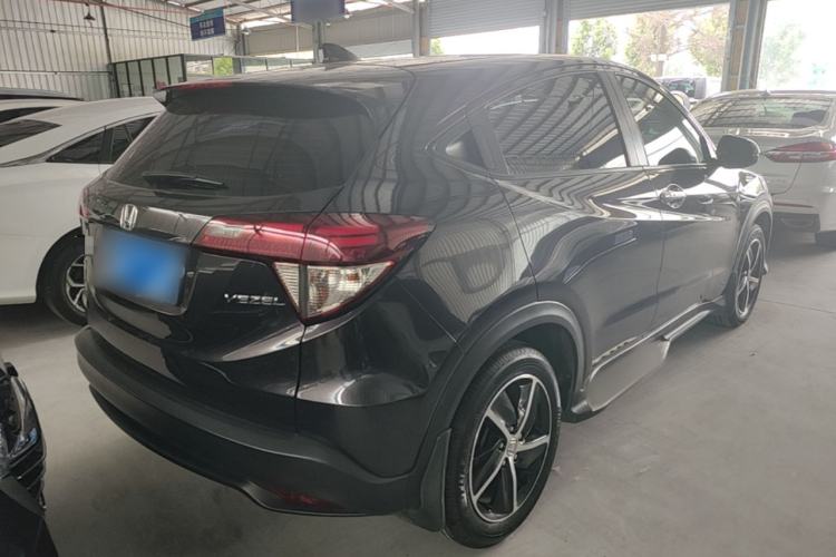 Used Honda Vezel 2020 1.5L CVT Luxury Edition Rear Right 45 Deg