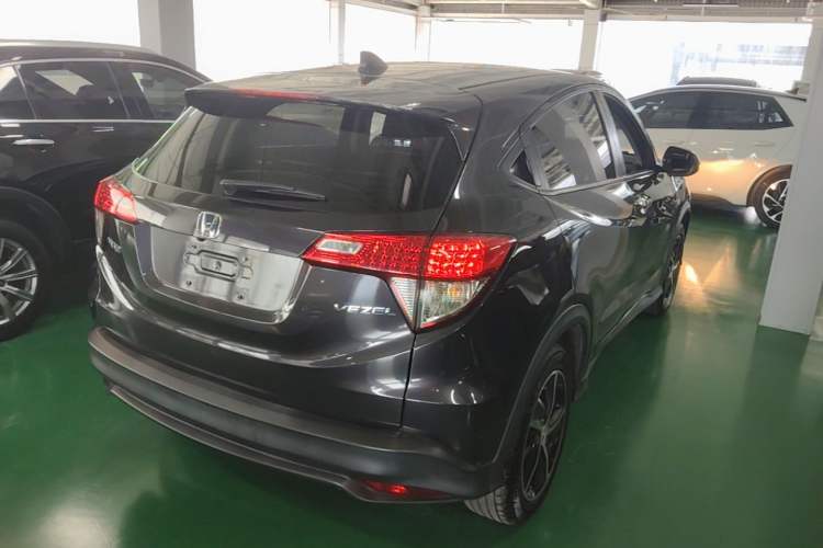 Used Honda Vezel 2020 1.5L CVT Pioneer Edition Rear Right 45 Deg