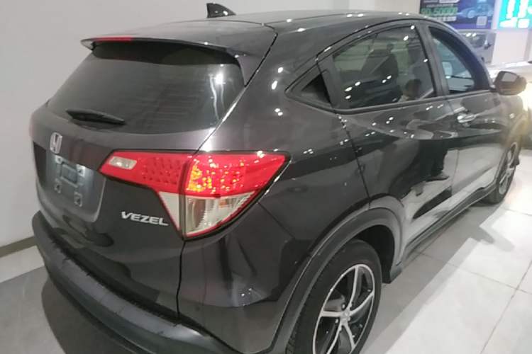 Used Honda Vezel 2020 1.5L CVT Pioneer Edition Rear Right 45 Deg