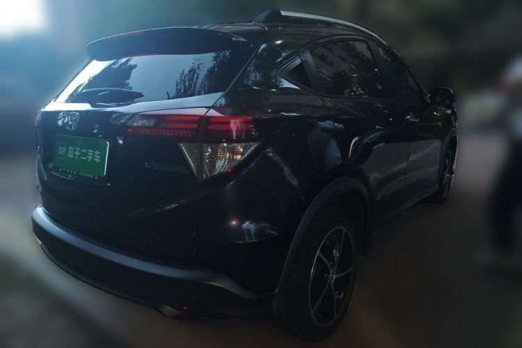 Used Honda Vezel 2020 1.5L CVT Luxury Edition Rear Right 45 Deg