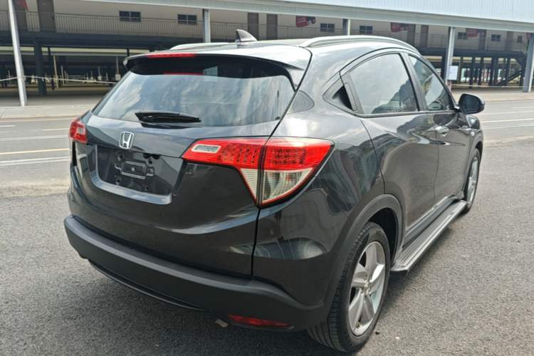 Used Honda Vezel 2020 1.5L CVT Elite Edition Rear Right 45 Deg