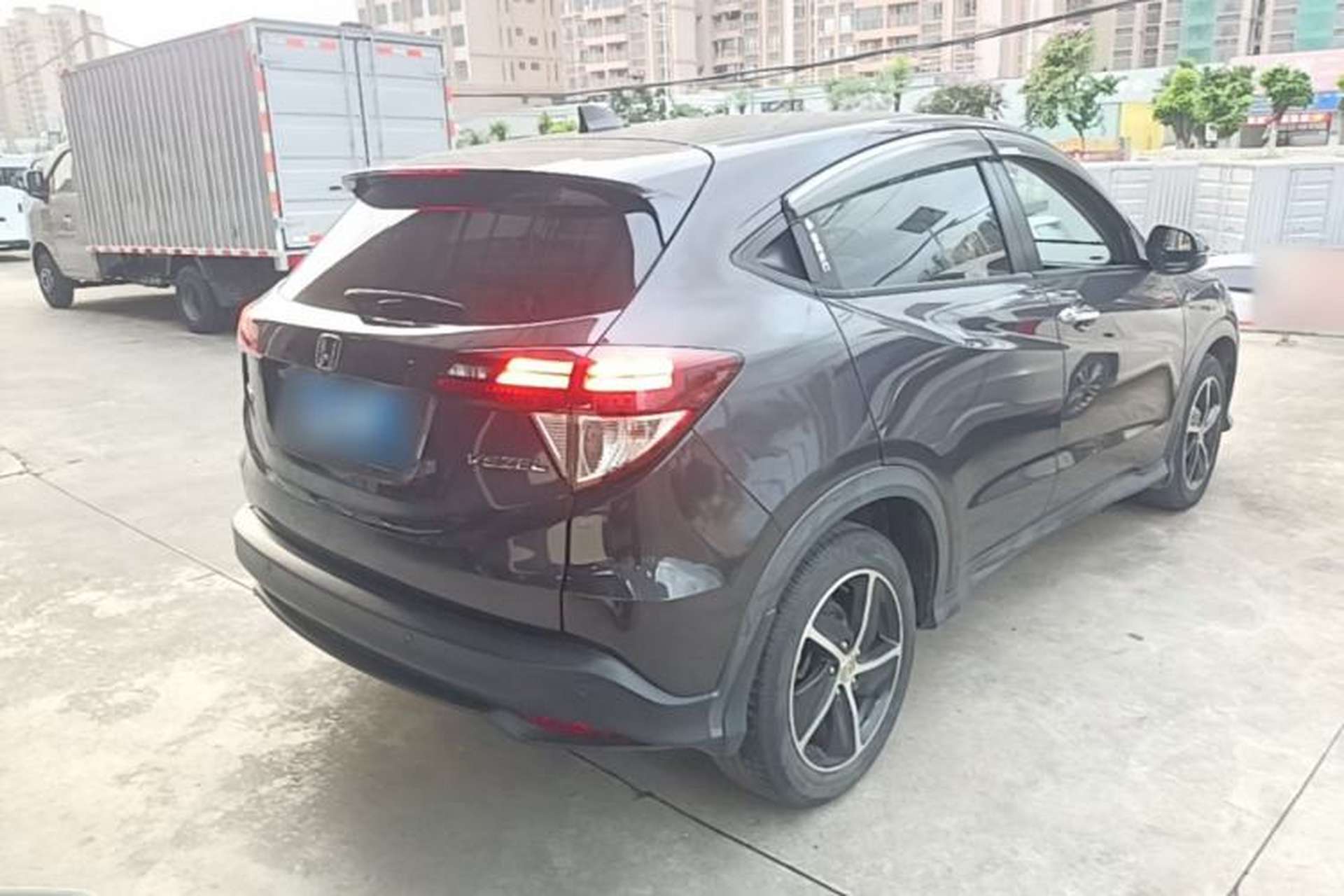Used Honda Vezel 2020 1.5L CVT Luxury Edition Rear Right 45 Deg